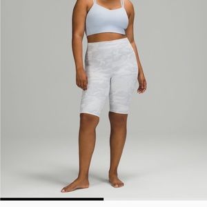 Lululemon Wunder Under Short 10” Ribbed